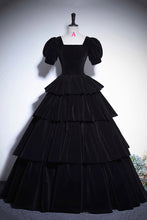 Load image into Gallery viewer, Black Velvet Floor Length Prom Dress, Elegant Short Sleeve Evening Party Dress Luxury Boutique Italy
